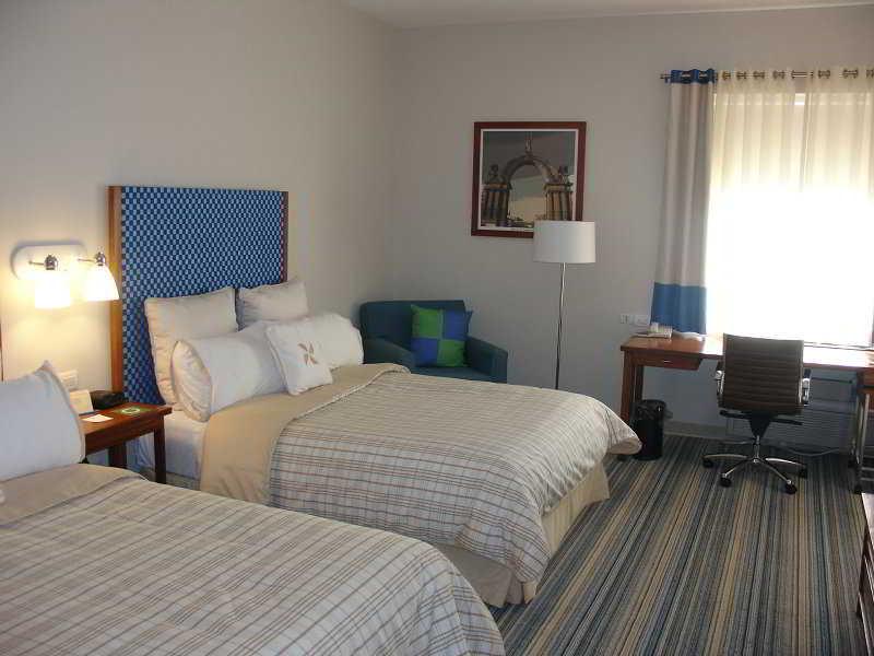 Four Points By Sheraton Monterrey Linda Vista Guadalupe  Exteriör bild